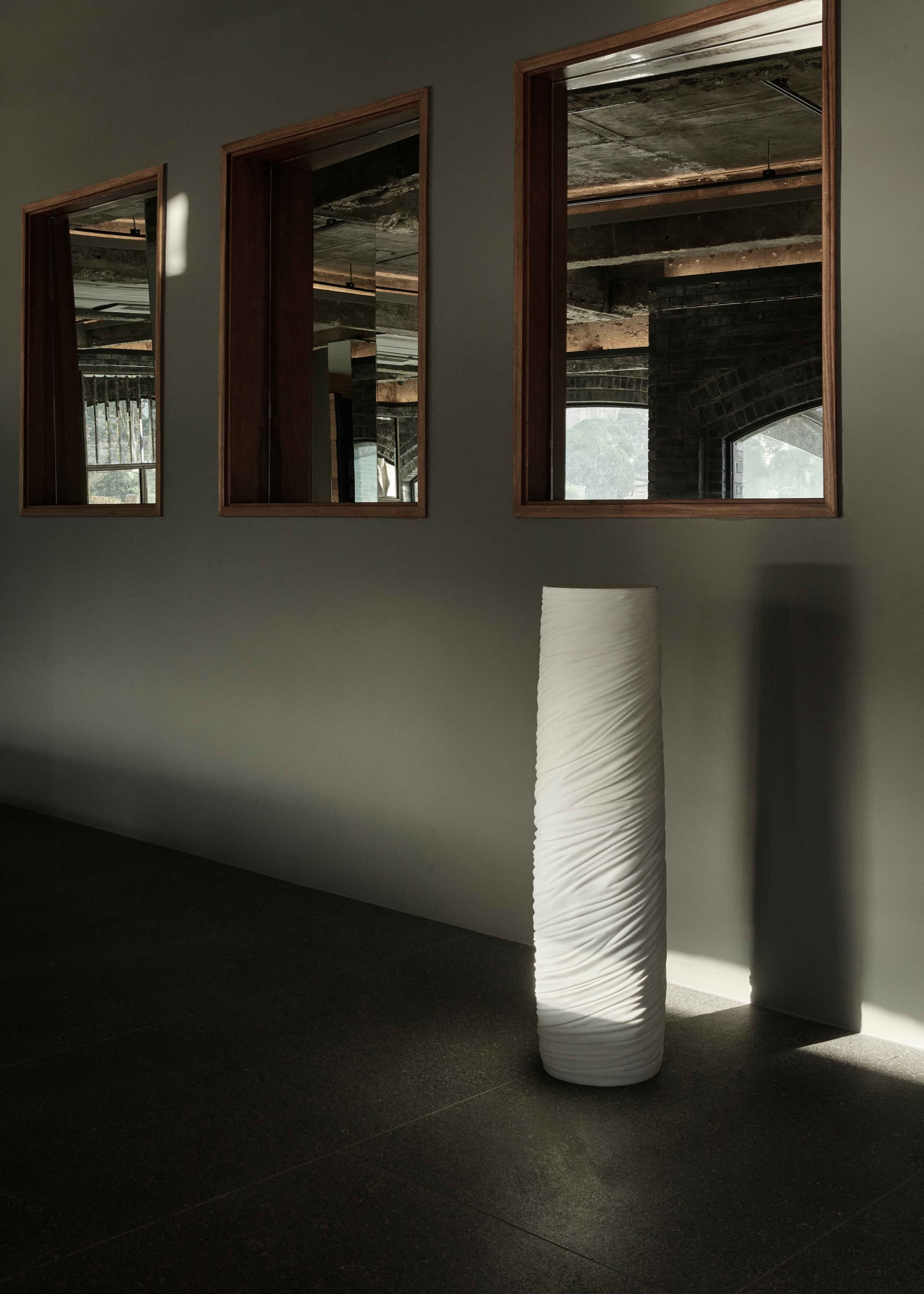 White Marble Sculpture, Flow of Fabric